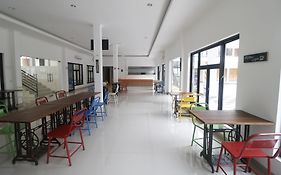 RedDoorz Plus near Kualanamu Airport